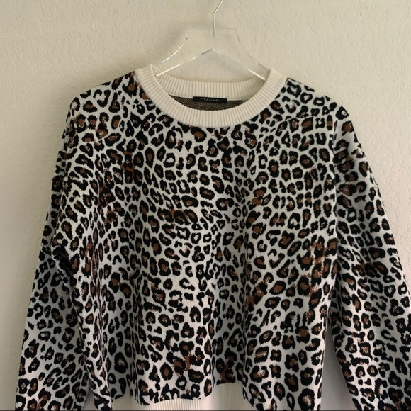 Tahari Crewneck Animal Print Sweater - Picture 2 of 12
